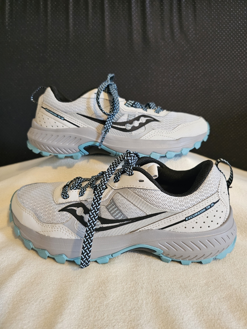 SAUCONY Wmns Excursion TR16 Colorway Fog/RainFall Trail Running Shoes SZ 6.5. - Picture 4 of 16